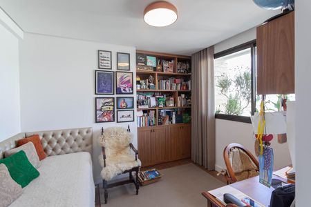 Apartamento à venda com 122m², 4 quartos e 3 vagasQuarto 1