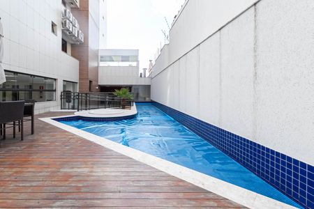 Apartamento à venda com 122m², 4 quartos e 3 vagasÁrea comum - Piscina