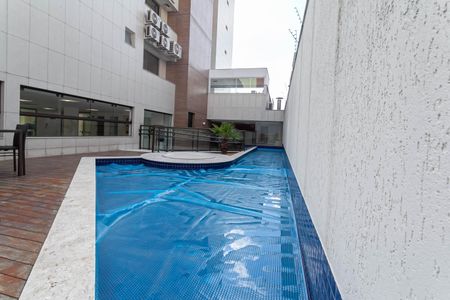 Apartamento à venda com 122m², 4 quartos e 3 vagasÁrea comum - Piscina