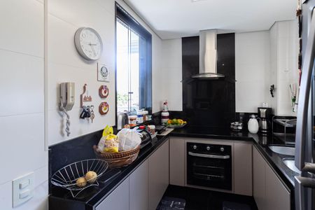 Apartamento à venda com 122m², 4 quartos e 3 vagasCozinha