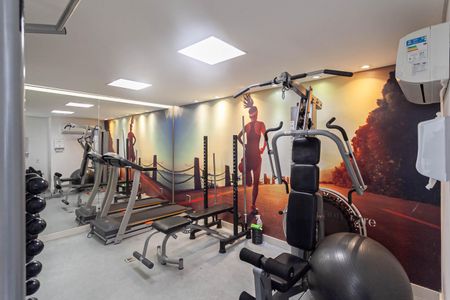 Apartamento à venda com 122m², 4 quartos e 3 vagasÁrea comum - Academia