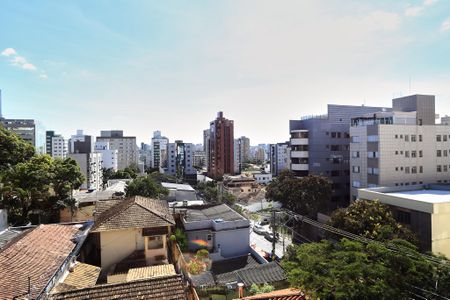 Apartamento para alugar com 95m², 1 quarto e 2 vagasVista