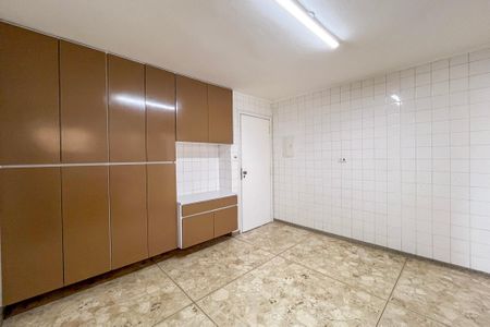 Apartamento para alugar com 146m², 3 quartos e 1 vagaCozinha