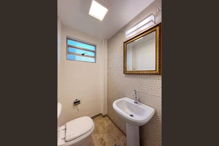 Apartamento para alugar com 146m², 3 quartos e 1 vagaLavabo