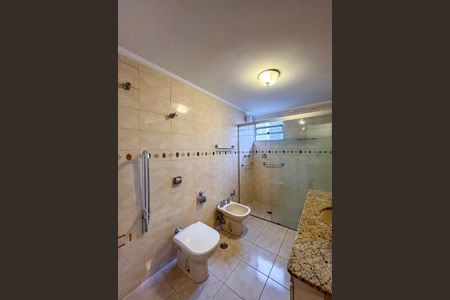 Apartamento para alugar com 146m², 3 quartos e 1 vagaBanheiro