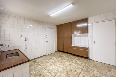 Apartamento para alugar com 146m², 3 quartos e 1 vagaCozinha
