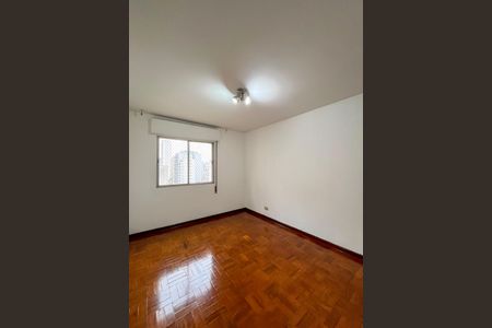 Apartamento para alugar com 146m², 3 quartos e 1 vagaSuite