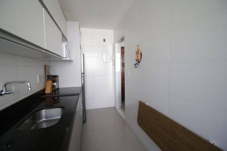 Apartamento à venda com 61m², 2 quartos e 1 vagaCozinha