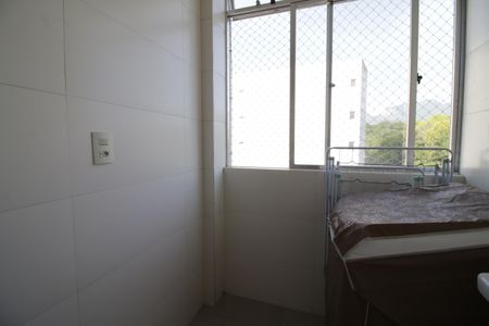 Apartamento à venda com 61m², 2 quartos e 1 vagaÁrea de Serviço