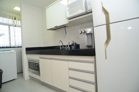 Apartamento à venda com 57m², 1 quarto e 1 vagaCozinha