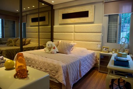 Apartamento à venda com 120m², 4 quartos e 2 vagas Apartamento à venda com 120m², 4 quartos e 2 vagasSuíte
