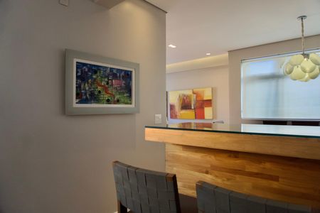 Apartamento à venda com 120m², 4 quartos e 2 vagas Apartamento à venda com 120m², 4 quartos e 2 vagasCozinha