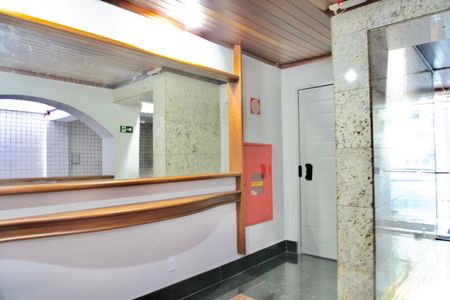 Apartamento à venda com 120m², 4 quartos e 2 vagas Apartamento à venda com 120m², 4 quartos e 2 vagasRecepção