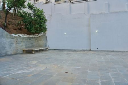 Apartamento à venda com 120m², 4 quartos e 2 vagas Apartamento à venda com 120m², 4 quartos e 2 vagasÁrea Comum - Salão de Festas