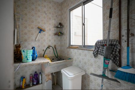 Casa à venda com 150m², 2 quartos e 2 vagas Casa à venda com 150m², 2 quartos e 2 vagasÁrea de Serviço
