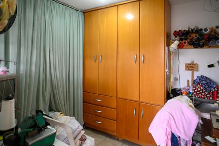 Casa à venda com 150m², 2 quartos e 2 vagas Casa à venda com 150m², 2 quartos e 2 vagasQuarto de Serviço