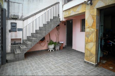 Casa à venda com 150m², 2 quartos e 2 vagas Casa à venda com 150m², 2 quartos e 2 vagasGaragem
