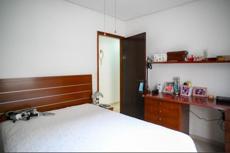 Casa à venda com 150m², 2 quartos e 2 vagas Casa à venda com 150m², 2 quartos e 2 vagasQuarto 2
