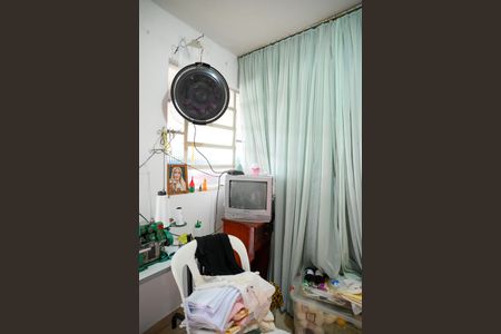 Casa à venda com 150m², 2 quartos e 2 vagas Casa à venda com 150m², 2 quartos e 2 vagasQuarto de Serviço