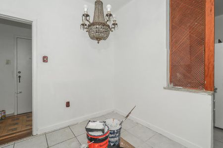 Apartamento à venda com 130m², 3 quartos e 1 vagaCopa