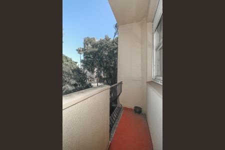 Apartamento à venda com 130m², 3 quartos e 1 vagaVaranda
