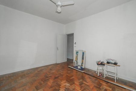 Apartamento à venda com 130m², 3 quartos e 1 vagaQuarto