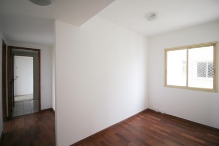 Apartamento para alugar com 114m², 3 quartos e 2 vagasCorredor