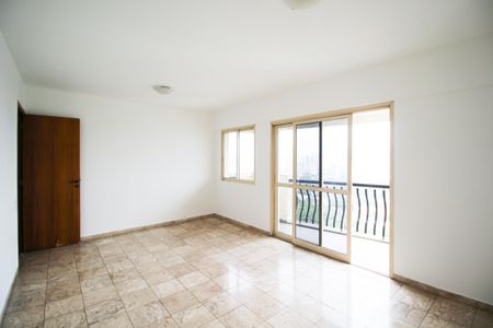 Sala de apartamento para alugar com 3 quartos, 114m² em Indianópolis, São Paulo