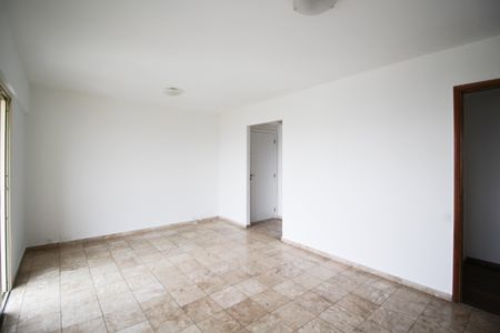 Apartamento para alugar com 114m², 3 quartos e 2 vagasSala
