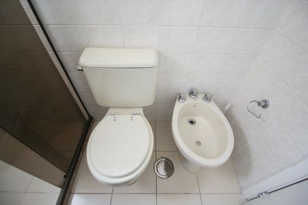 Apartamento para alugar com 114m², 3 quartos e 2 vagasBanheiro