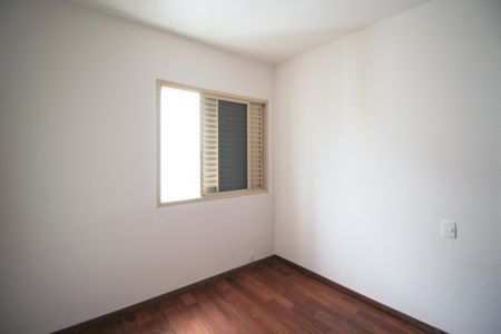 Apartamento para alugar com 114m², 3 quartos e 2 vagasQuarto 2