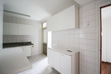 Apartamento para alugar com 114m², 3 quartos e 2 vagasCozinha