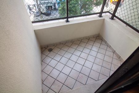 Apartamento para alugar com 85m², 3 quartos e 1 vaga Apartamento para alugar com 85m², 3 quartos e 1 vagaVaranda da Sala