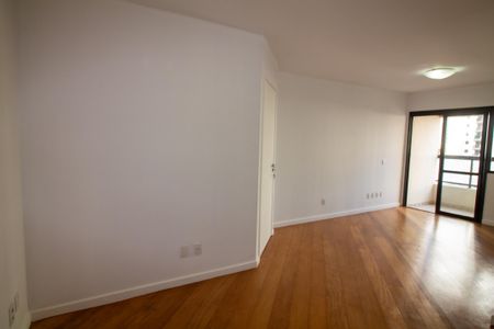 Apartamento para alugar com 85m², 3 quartos e 1 vaga Apartamento para alugar com 85m², 3 quartos e 1 vagaSala de Jantar