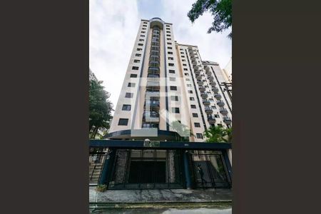 Apartamento à venda com 28m², 1 quarto e 1 vaga Apartamento à venda com 28m², 1 quarto e 1 vagaFachada do Prédio