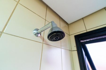 Banheiro de apartamento à venda com 1 quarto, 28m² em Vila Monte Alegre, São Paulo
