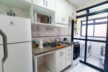 Cozinha de apartamento à venda com 1 quarto, 28m² em Vila Monte Alegre, São Paulo