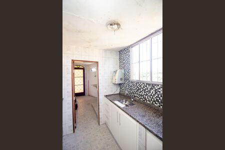 Casa para alugar com 130m², 3 quartos e 3 vagas Casa para alugar com 130m², 3 quartos e 3 vagasCozinha e Área de Serviço