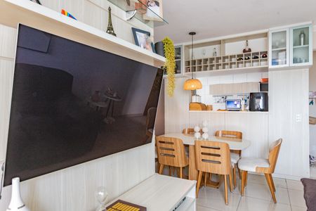 Sala de apartamento à venda com 3 quartos, 63m² em Vila Vermelha, São Paulo
