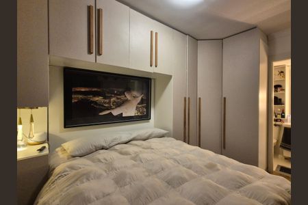 Apartamento para alugar com 69m², 2 quartos e 1 vaga
