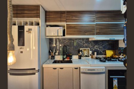 Apartamento para alugar com 69m², 2 quartos e 1 vaga