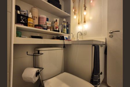 Apartamento para alugar com 69m², 2 quartos e 1 vaga