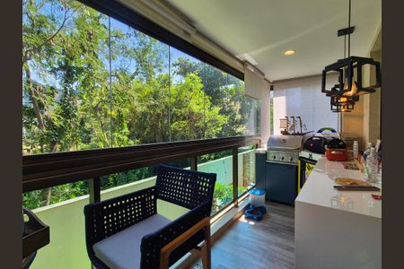 Apartamento para alugar com 69m², 2 quartos e 1 vaga