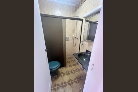 Banheiro  de apartamento à venda com 3 quartos, 127m² em Higienópolis, São Paulo