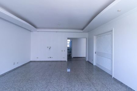 Sala  de TV de apartamento para alugar com 4 quartos, 377m² em Batel, Curitiba