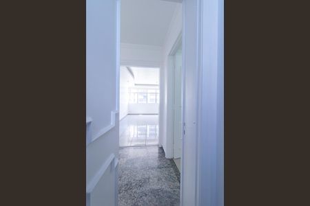 Apartamento para alugar com 377m², 4 quartos e 3 vagasLavabo