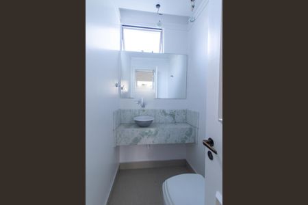 Apartamento para alugar com 377m², 4 quartos e 3 vagasLavabo