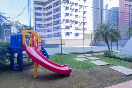 Apartamento para alugar com 377m², 4 quartos e 3 vagasÁrea comum - Playground