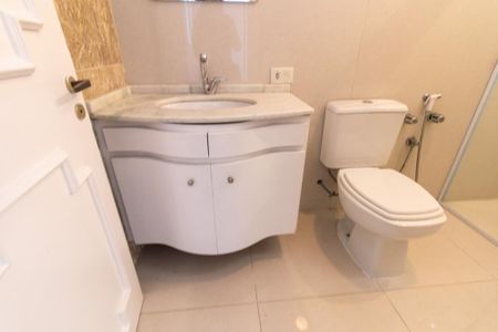 Apartamento para alugar com 377m², 4 quartos e 3 vagasBanheiro da Suite 2