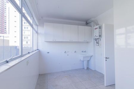 Apartamento para alugar com 377m², 4 quartos e 3 vagasÁrea de Serviço